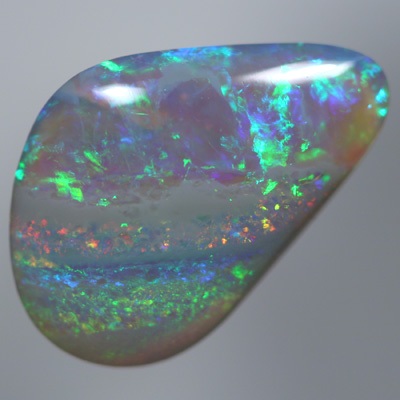 SOLID SEMI BLACK OPAL Crisp and bright green colours